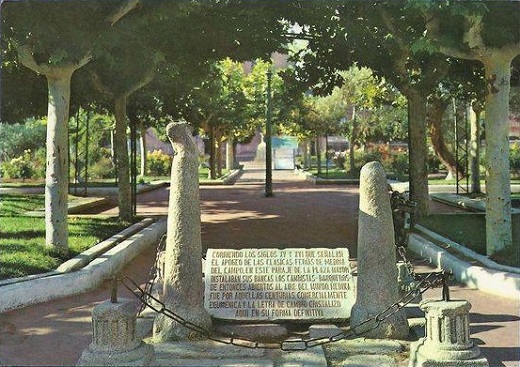Monumento a la primera Letra de Cambio en Medina del Campo. 