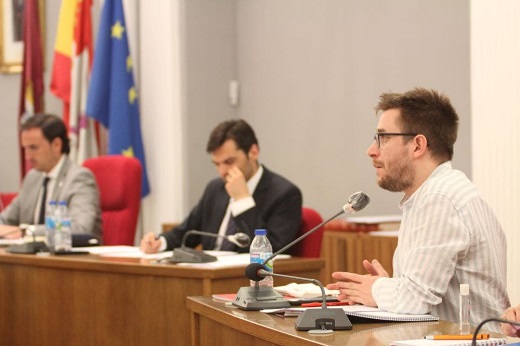 El concejal socialista, José María Magro, durante su intervención en el pleno de septiembre de 2021