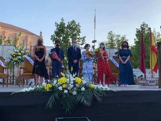 Proclamación de Guardesa, Damas y Guardesa de Honor de las fiestas y el pregón protagonizado por el Doctor en Medicina en la rama de Psiquiatría, Master en Psicología Médica y especialista en Psiquiatría Forense, colaborador del programa Cuarto Milenio y vinculado familiarmente a Medina del Campo, José Miguel Gaona