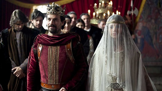 Boda de los Reyes Católicos según la teleserie de TVE Isabel; ellos llevaron el modelo de familia nuclear a América, todo un nuevo mundo muy distinto/RTVE