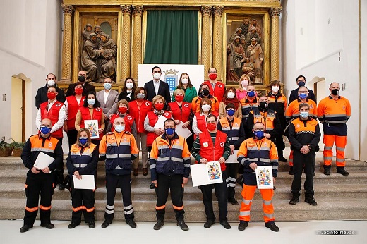 Homenaje a los miembros de Protección Civil y Cruz Roja de Medina del Campo