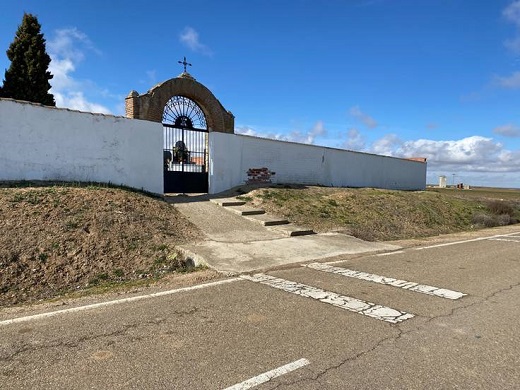 Urbanismo anuncia obras de accesibilidad en el cementerio de Rodilana / Cadena SER