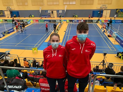 Javier Barrios y Daniela Corchón, en el Máster Nacional Sub19 de Medina del Campo.