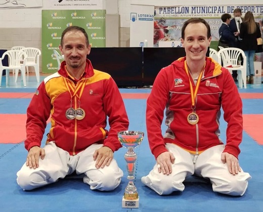 

Los karatecas más jóvenes del Budokán Medina se ponen a prueba este fin de semana en el regional



Óscar Botrán se proclama Campeón de España de Kárate en dúos y subcampeón en kata individual