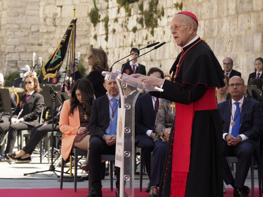 El obispo fue nombrado la pasada semana 'Hijo Predilecto' de la ciudad de Valladolid // Imagen: Archidiócesis de Valladolid