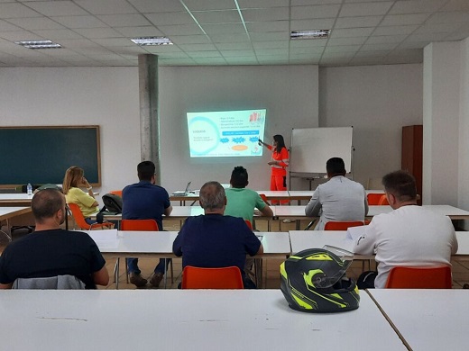 Taller de Cuidados para Padres // Foto: Centro de Salud Medina del Campo Urbano