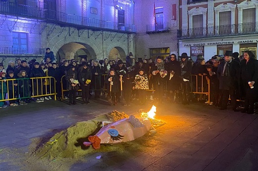 La ‘Fiesta del luto’ puso fin a los “mejores Carnavales que se recuerdan” en Medina del Campo