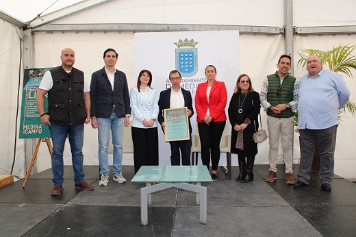 Medina del Campo hace literatura con un pregón de exaltación del libro y la lectura como legado de su historia.