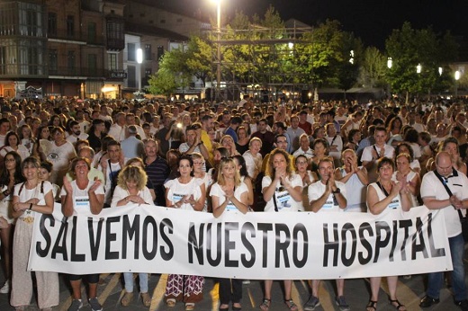 Manifestación 10-08-2023 en defensa del Hospital Comarcal de Manifestación 10-08-2023 en defensa del Hospital Comarcal de Medina del Campo. ( REPORTAJE FOTOGRÁFICO )