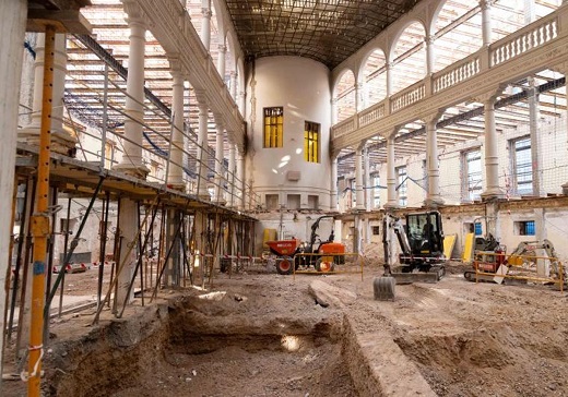 Estado en que se encuentra la obra de rehabilitación del la antigua Delegación de Hacienda de la Plaza de Madrid. Reportaje gráfico de Alberto Mingueza