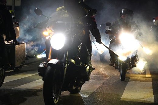 4.500 Motauros iluminan Tordesillas en un multitudinario desfile de antorchas.