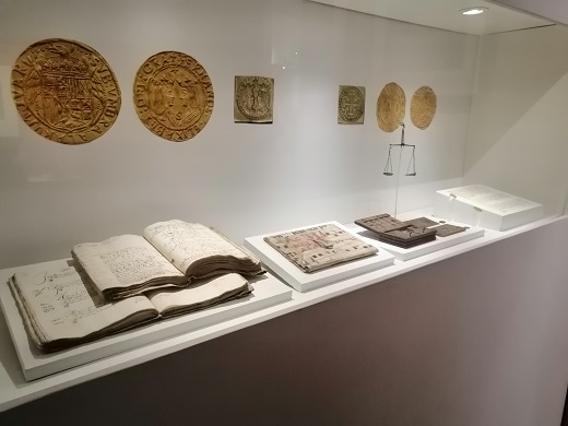 Presentación de la renovación del capítulo II del museo: “Ferias y Finanzas”; de la donación de la colección de marcas del s. XVI por D. Iban Redondo Parés.