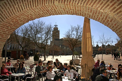 Comer en Medina del Campo – Imagen de Cardinalia