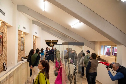 Medina del Campo abre un pequeño museo taurino en su plaza de toros.