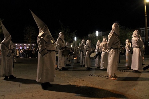 Jueves Santo Semana Santa Medina del Campo Procesiones Caridad y Vera Cruz