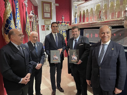 Actos de la presentación de la Semana Santa de Medina del Campo en Granada