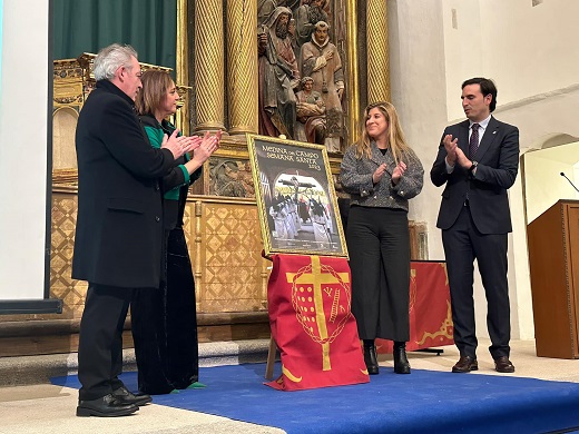 Presentado el cartel de la Semana Santa 2023 de Medina del Campo, obra del fotógrafo Medinense Benjamín Redondo.