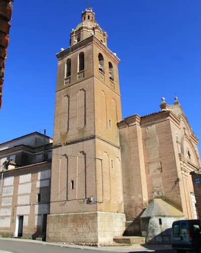Torre de la iglesia de San Pedro Apóstol de Serrada – Imagen de Mapio