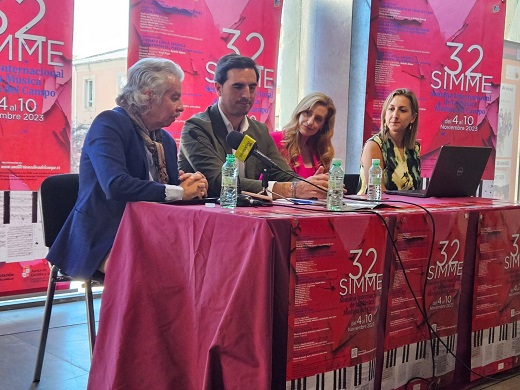 Emiliano Allende, Guzmán Gómez, Mar Sancho y Cristina Aranda //La Voz