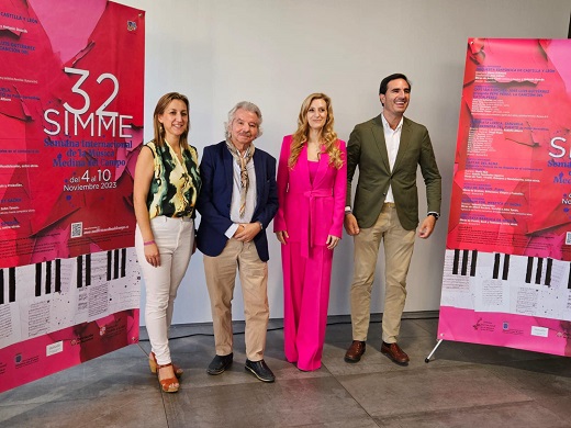Emiliano Allende, Guzmán Gómez, Mar Sancho y Cristina Aranda //La Voz Emiliano Allende, Guzmán Gómez, Mar Sancho y Cristina Aranda //La Voz