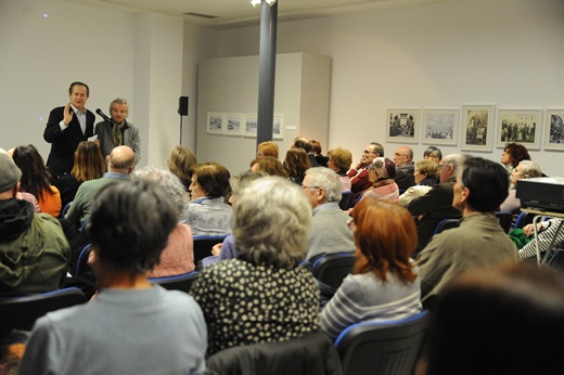 Presentación del Festival de Cine con la proyección de la película "La sombra de Caravaggio" en el Mjjseo de las Ferias de Medina del Campo.