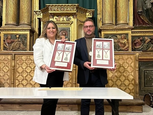 Momentos los vividos hoy durante el acto de hermanamiento del Santo Descendimiento del Señor con la Oración del Huerto y la Vera Cruz en el Hospital Simón Ruiz