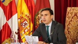 Medina del Campo exige a Renfe que no suprima paradas de AVE y el alcalde muestra su enfado: "Es muy desagradable"