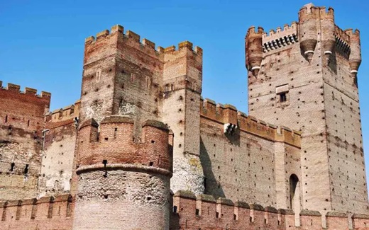 Torres del Castillo de la Mota. | Shutterstock