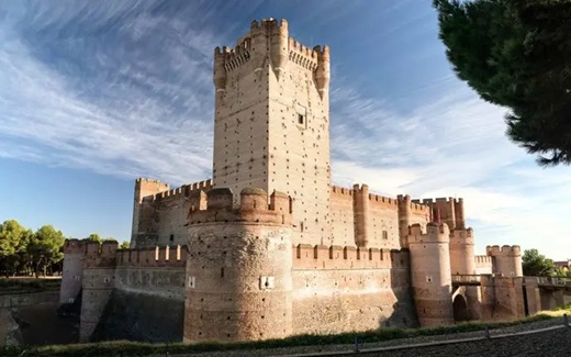 Castillo de la Mota. | Dreamstime