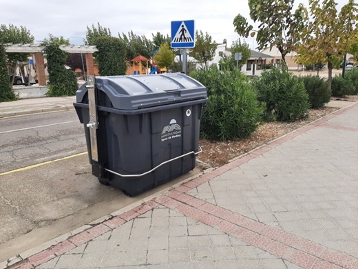 Nuevos contenedores de la Mancomunidad 'Tierras de Medina' en Valdestillas // Fuente: Mancomunidad Tierras de Medina