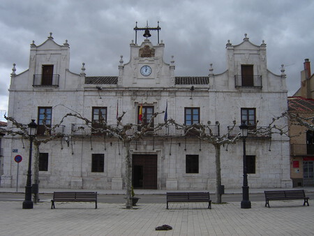 Ayuntamiento de Nava del Rey Ayuntamiento de Nava del Rey