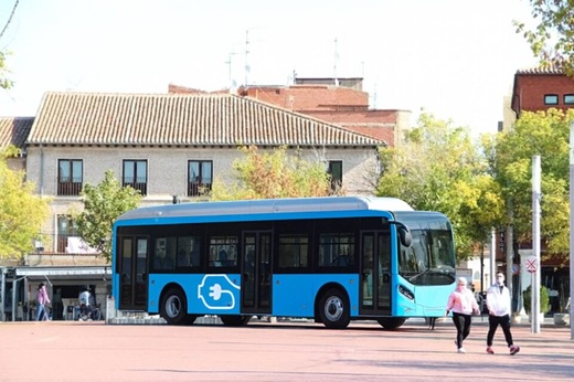 Simulaci&oacute;n del autob&uacute;s el&eacute;ctrico con el que contar&aacute; Medina del Campo