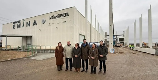 Bodegas Familiares Matarromera presenta el proyecto de su nuevo centro logístico en Medina del Campo. Bodegas Familiares Matarromera presenta el proyecto de su nuevo centro logístico en Medina del Campo.