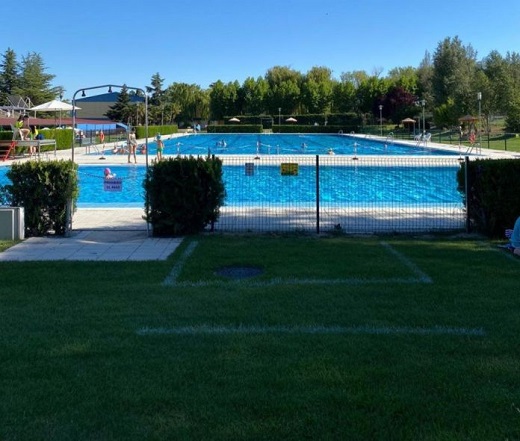 Piscina polideportivo Pablo Cáceres de Medina del Campo