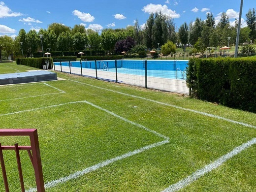 Verano con o sin piscinas.
