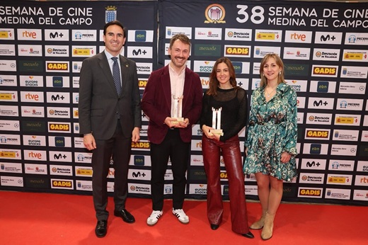 Distinguidos con los Roeles de director y actriz del S. XXI: José Manuel Carrasco y Marina Salas 